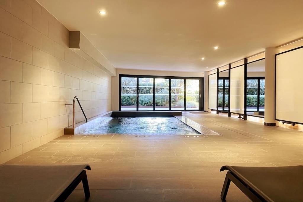 Exclusive * Saint-Tropez