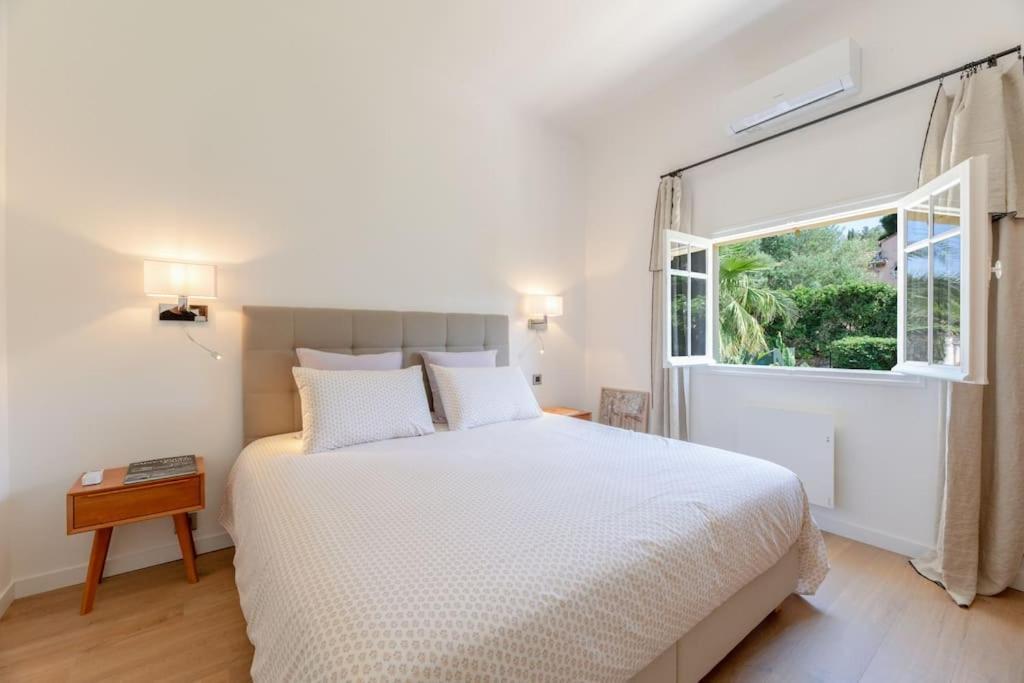 Maison Tropezienne En Plein Centre Avec Jardin Et Piscine Villa *