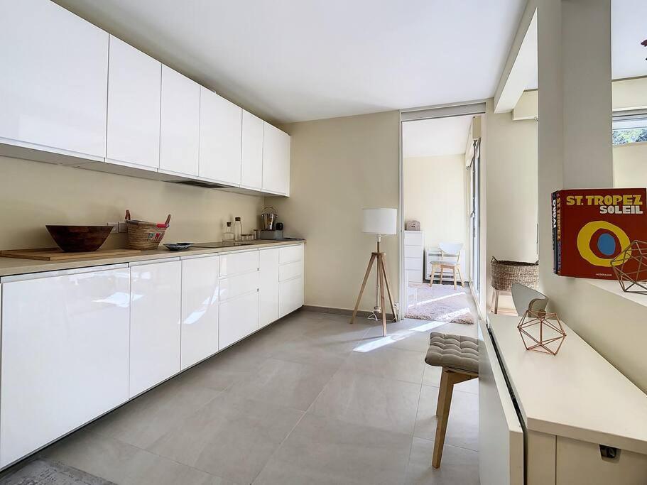 Sunset-apartment St-tropez-swimming Pool-parking
