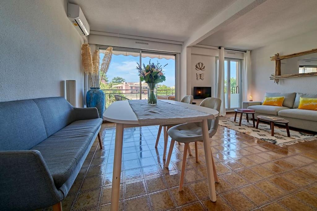 Sunrise -swimming-pool-saint-tropez Center-parking Apartment