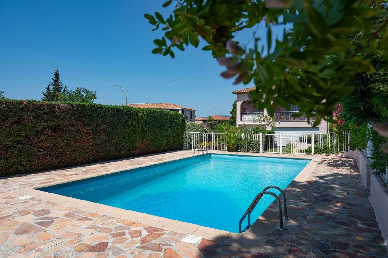 Apartment Charmant Studio Saint-Tropez