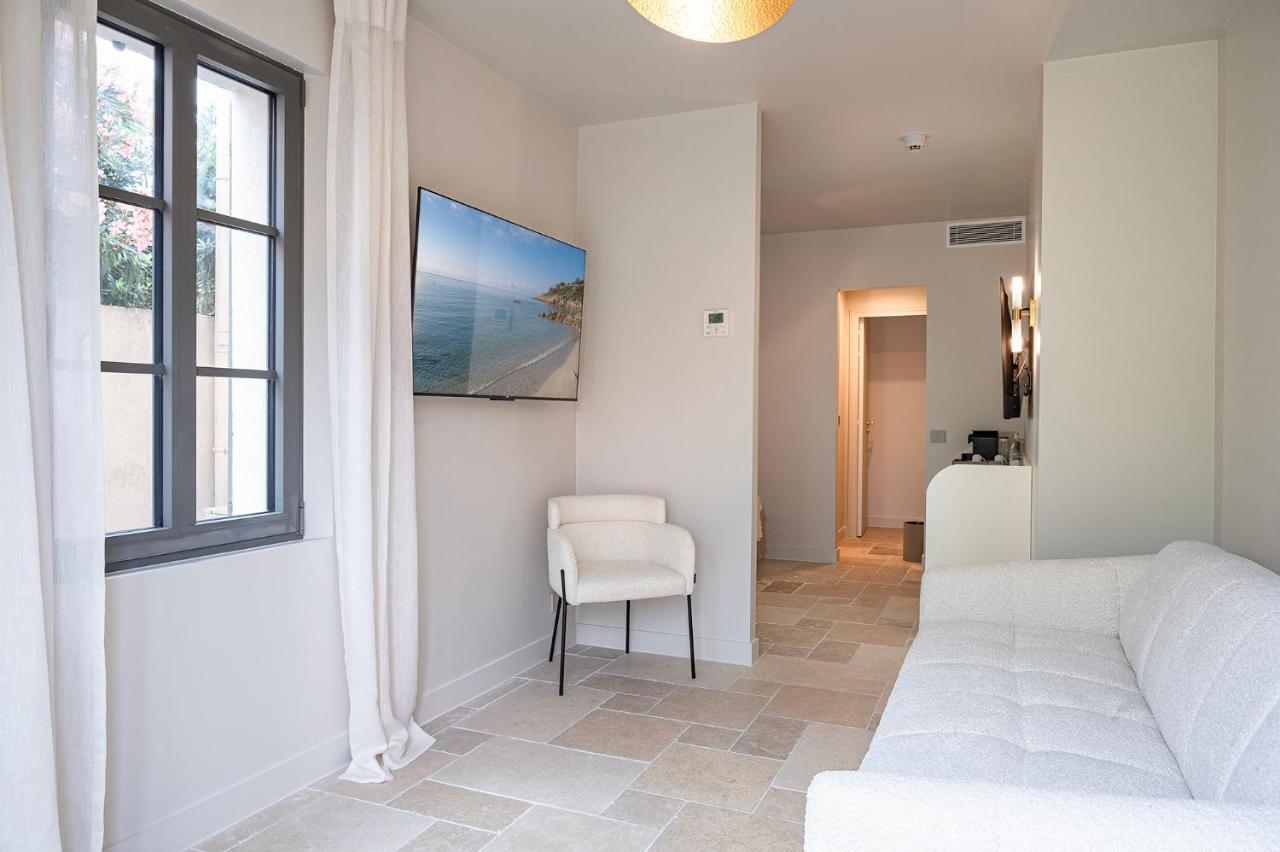 Lou Cagnard Hotel 4*