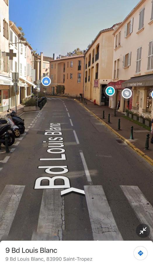 Apartment Place Des Lices Avec Parking Saint-Tropez