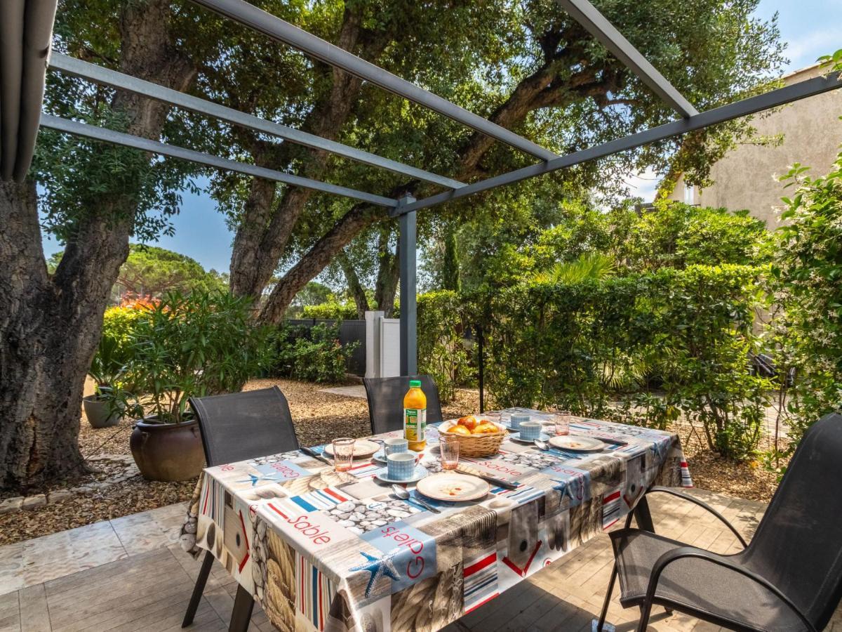 Holiday Home Les Parcs De Gassin-3 Holiday home