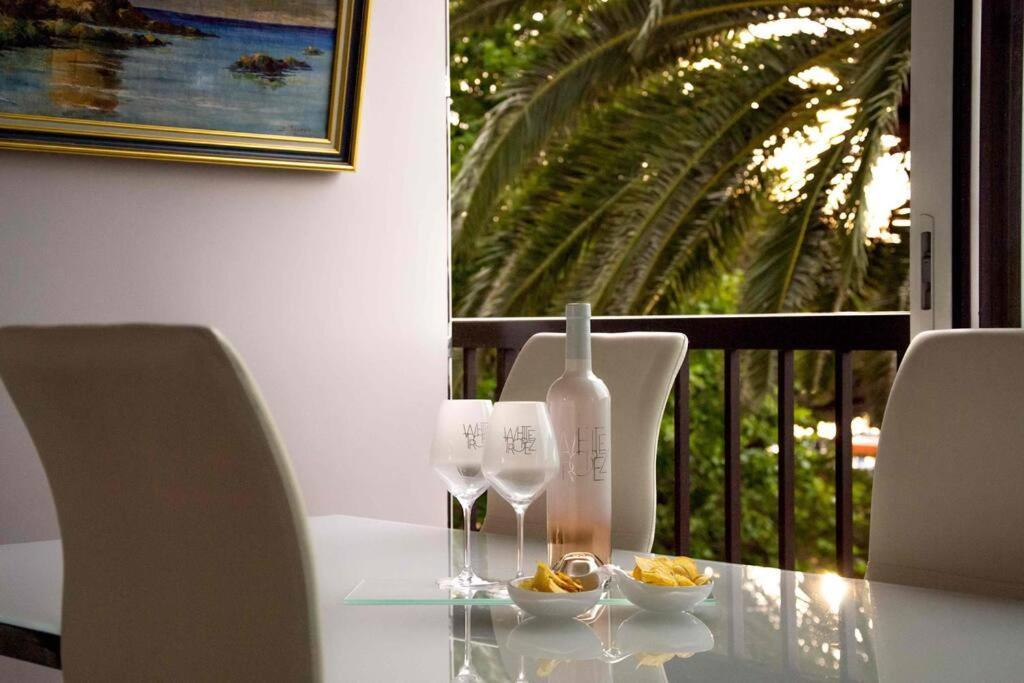 Serenite Marines ‣incredible Sea View Apartment
