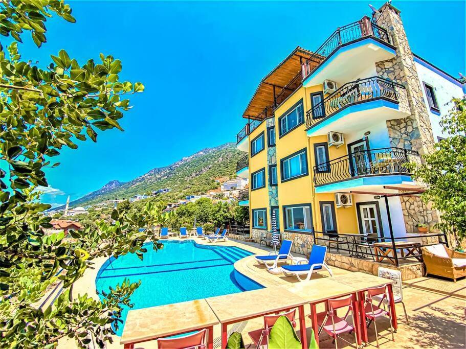 Valfere Villa