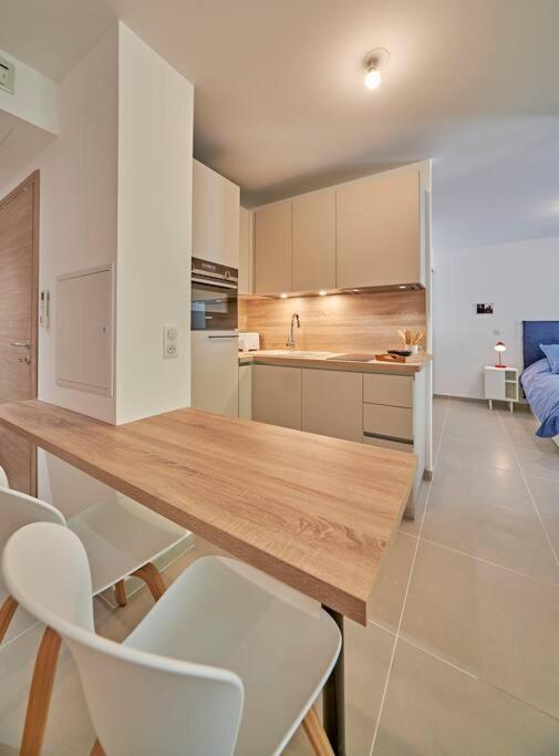 Apartment Chez Oscar-place Des Lices-saint-tropez Saint-Tropez