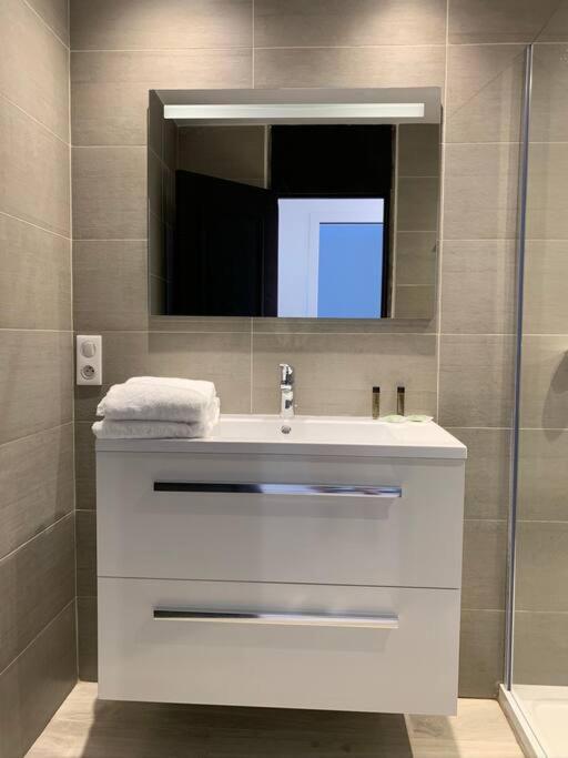 Apartment Neuf 4km