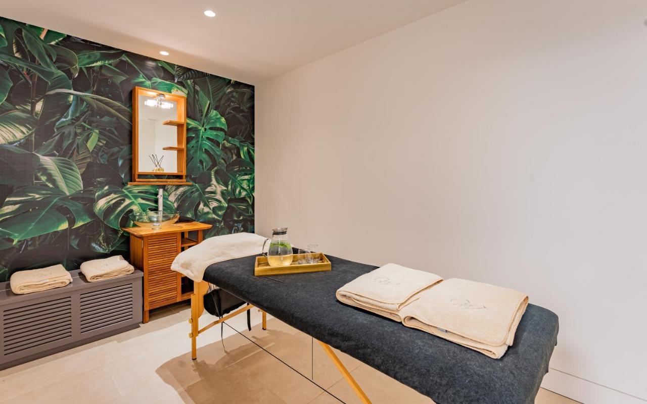 Le Faune - Ultra-luxurious 10 En-suites With Sea View And Tennis Villa *
