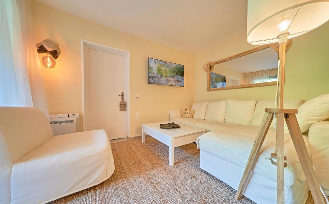 Sunset-apartment St-tropez-swimming Pool-parking