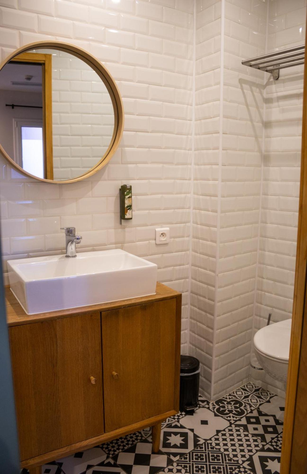 Les Lauriers Hotel 3*