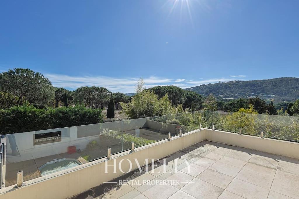 Elegante Avec Piscine A - Chrystal * Saint-Tropez