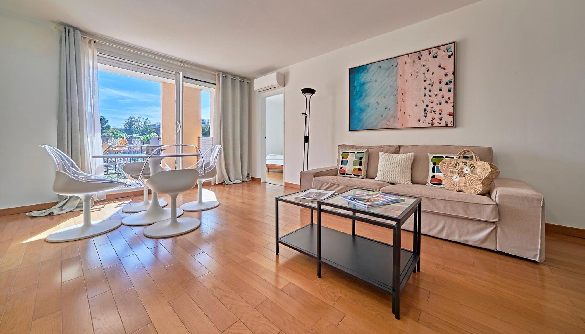 Antoine-city Center St-tropez-terraceparking Apartment