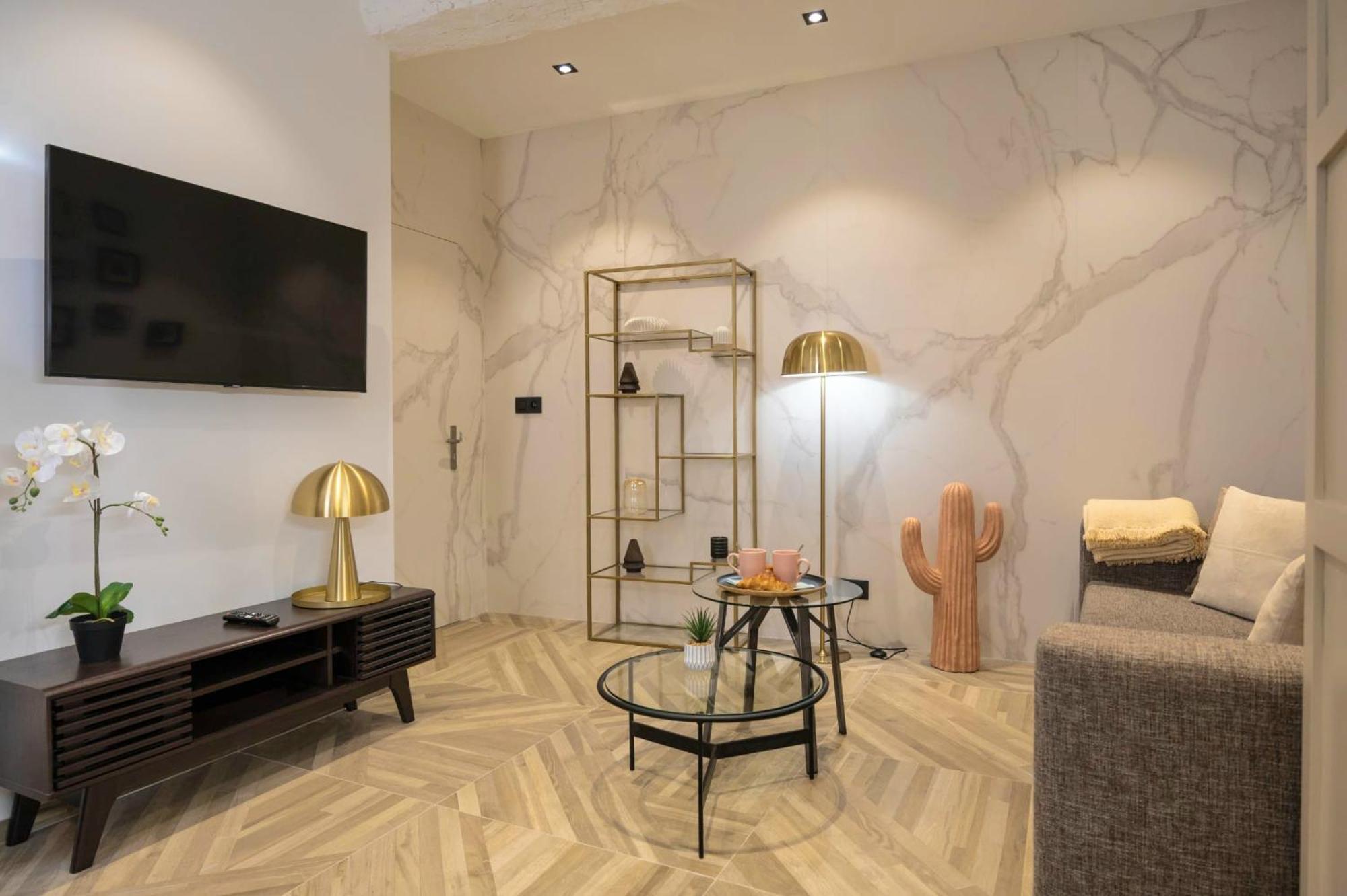 Le 34 Apartment *