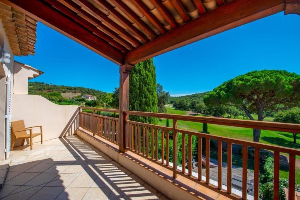 Saint Tropez-Golf View *