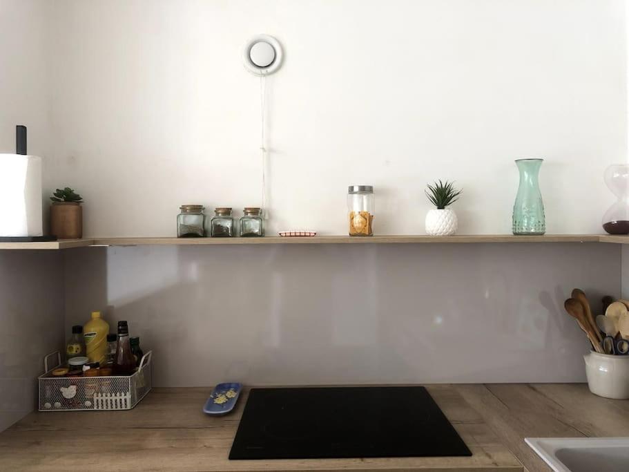 Brise Tropezienne : Vue / 2 / Parking Apartment *