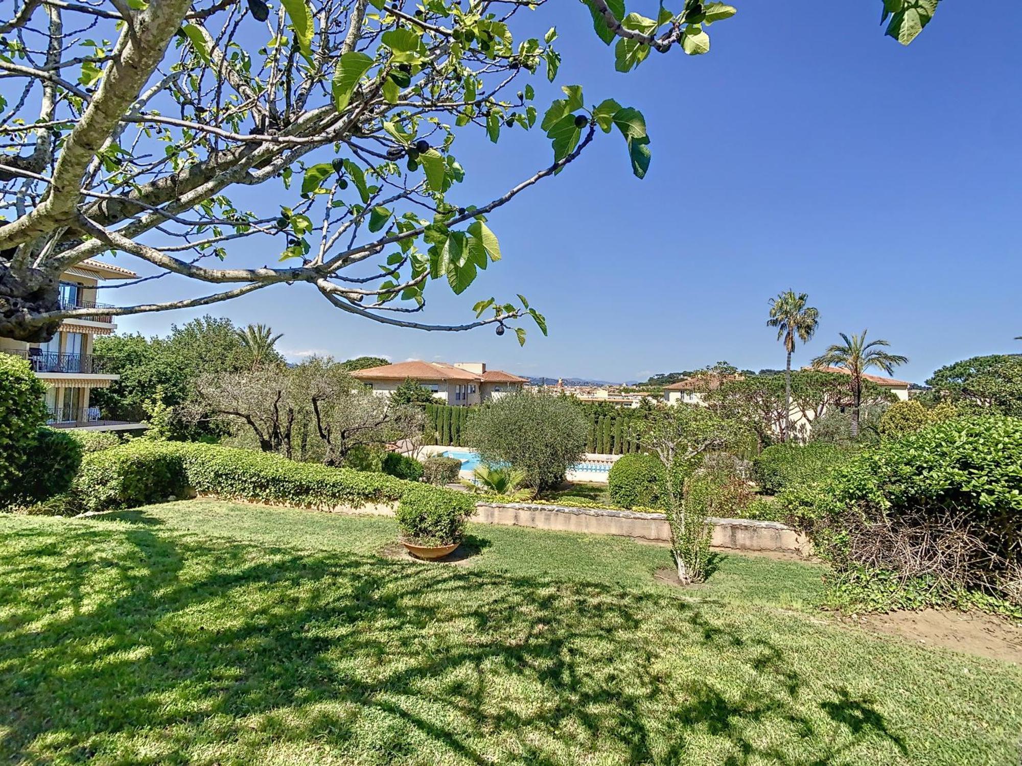 Apartment Paradise- Saint-tropez- Piscine *