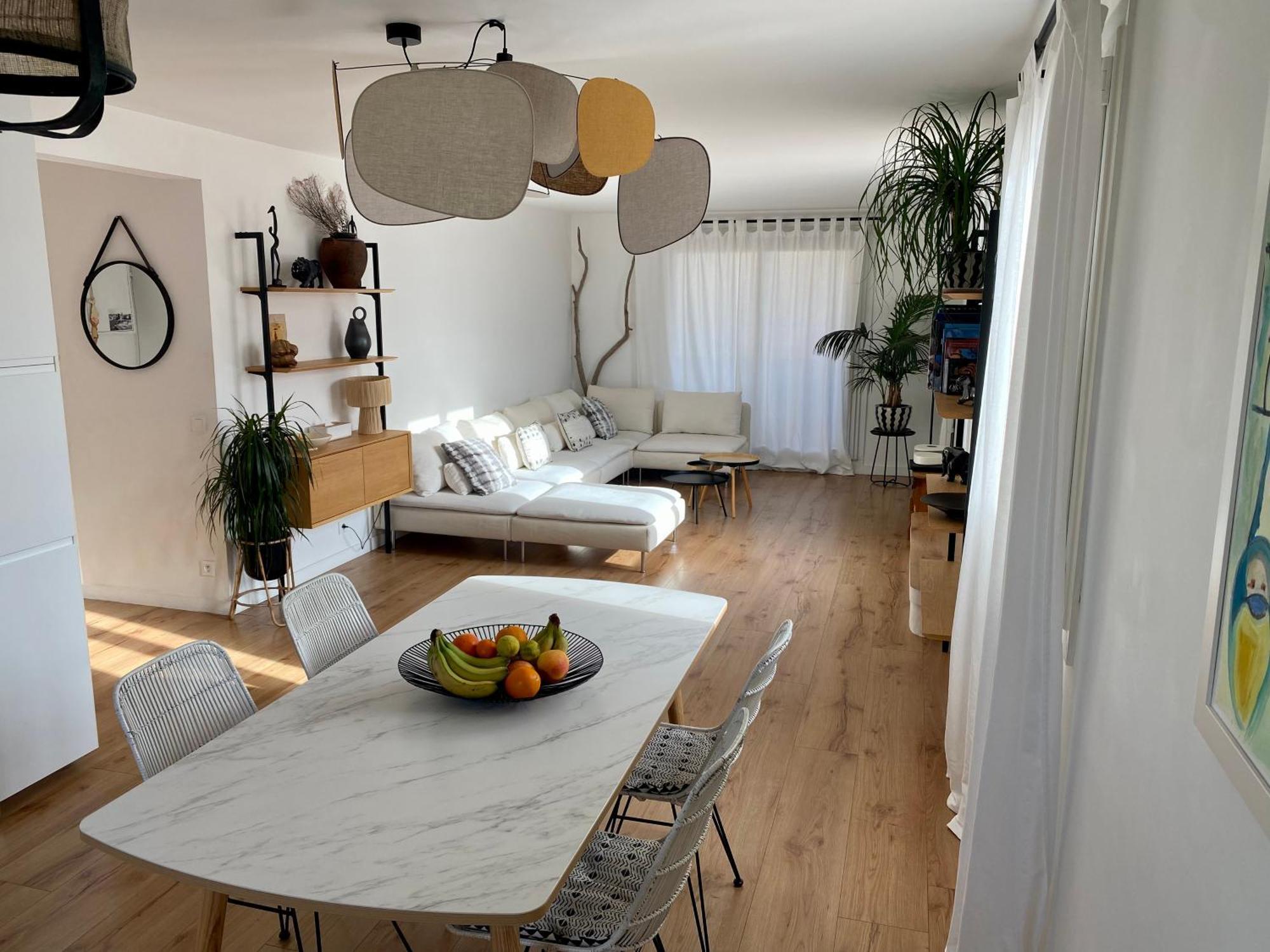 D'exception, Vue Saint-Tropez