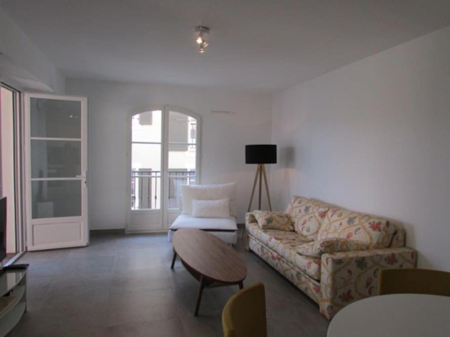 New Development Place Des Lices