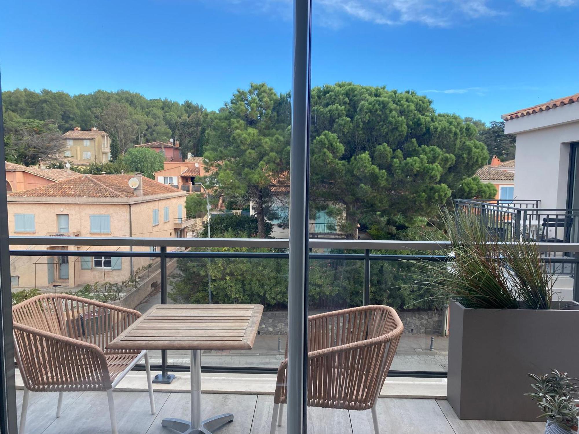 Exclusive With Parking Apartment Saint-Tropez