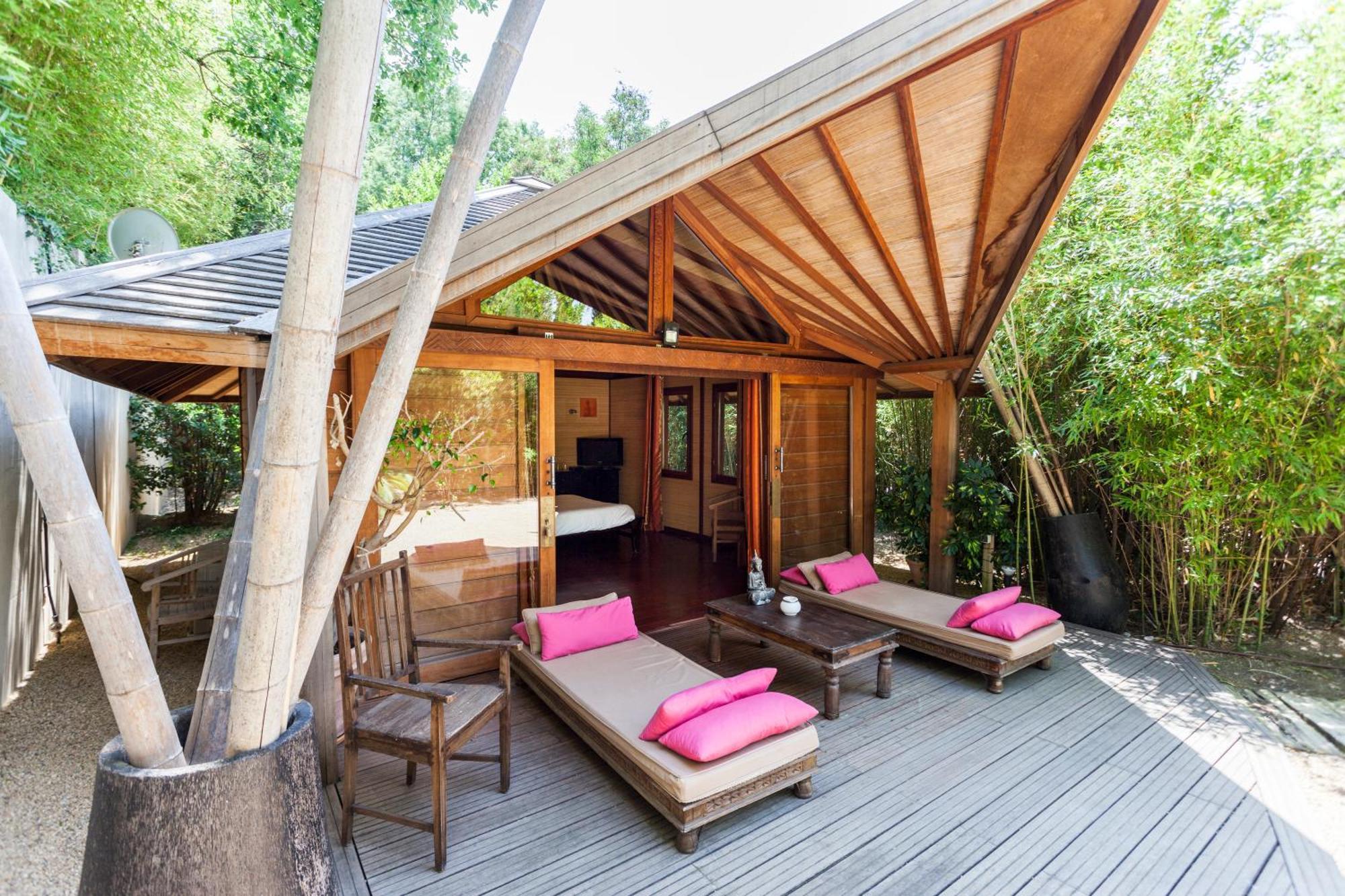 Guest house Domaine Les Mesanges 3*