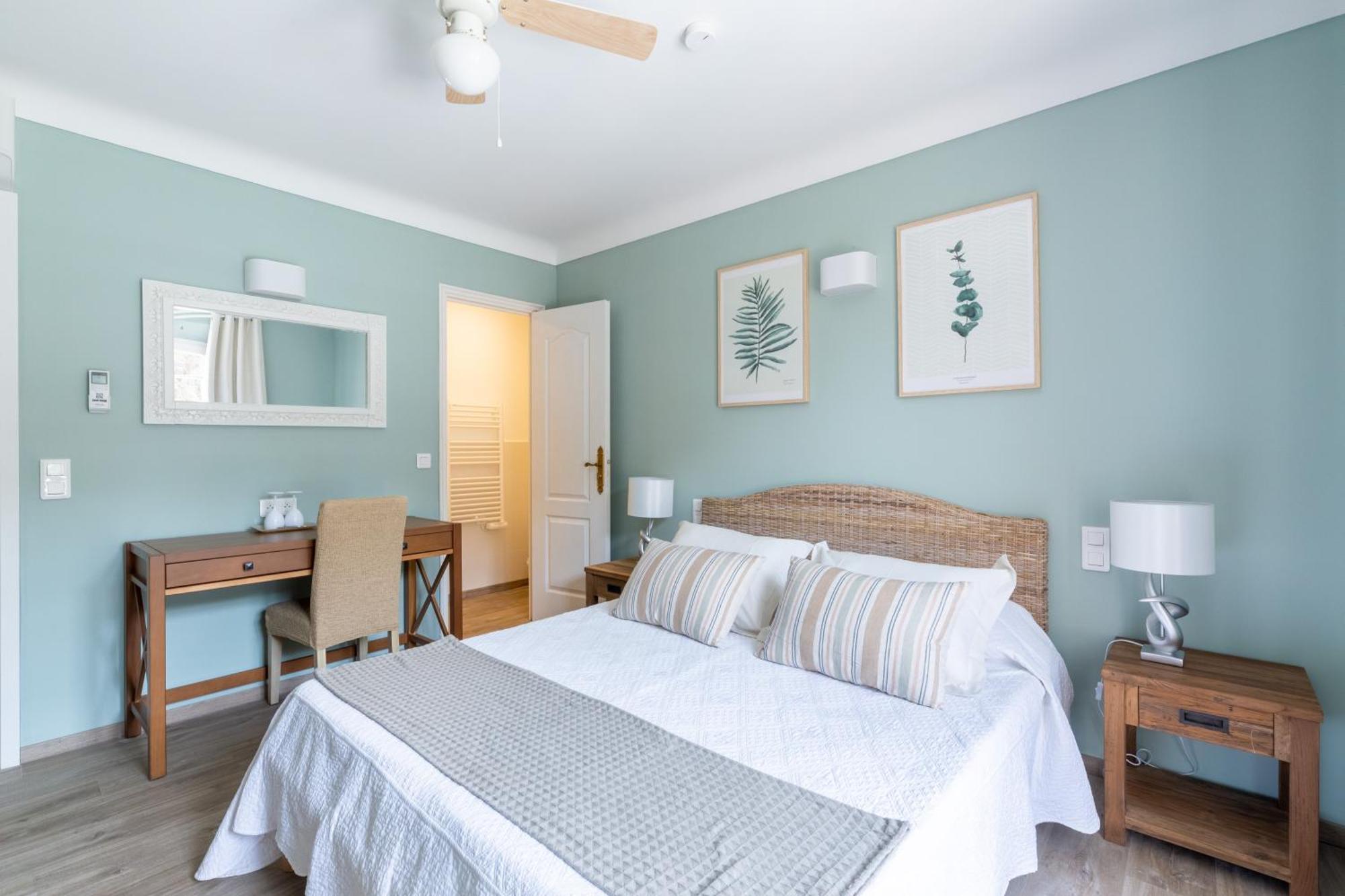 D'hotes Les Amandiers * Saint-Tropez