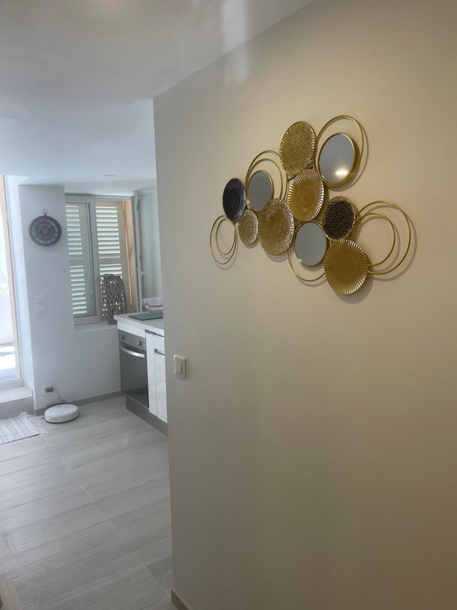 Grand Neuf A 50 M Du Port * Saint-Tropez