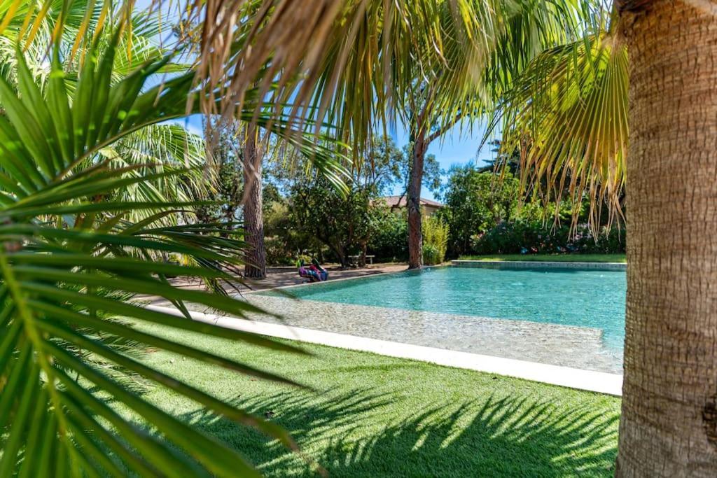 Carioca St Tropez Villa *