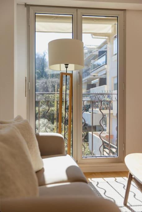 T2 Avec Terrasse. Piscine/parking Apartment Saint-Tropez