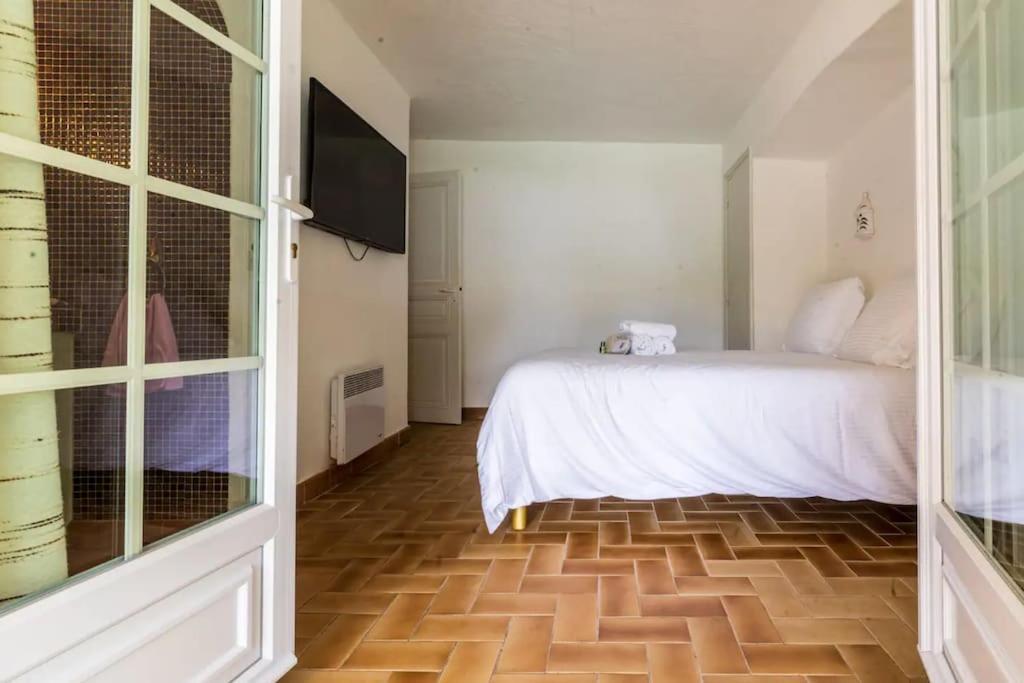 St-tropez/ramatuelle : 5br Avec Piscine * Saint-Tropez