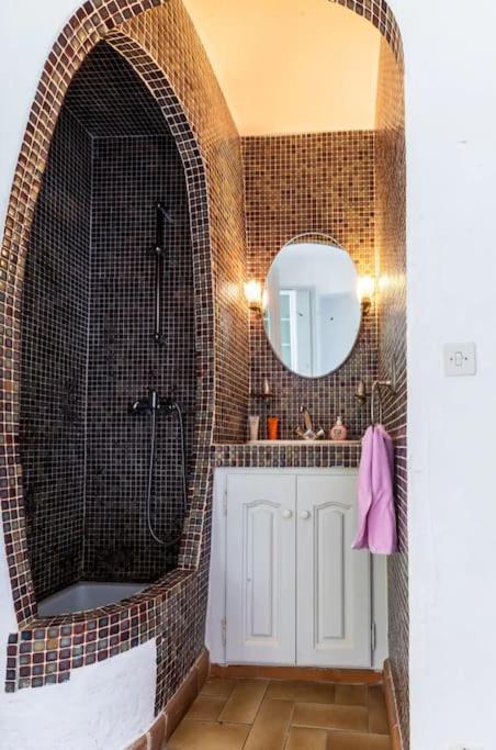 St-tropez/ramatuelle : 5br Avec Piscine *