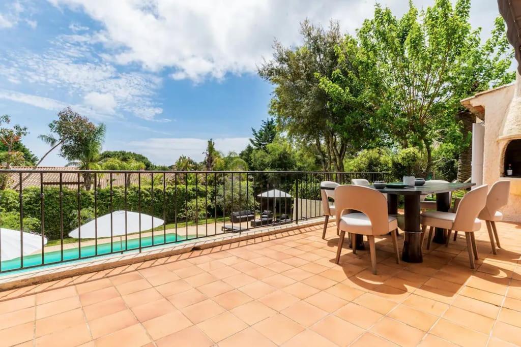 St-tropez/ramatuelle : 5br Avec Piscine Apartment Saint-Tropez