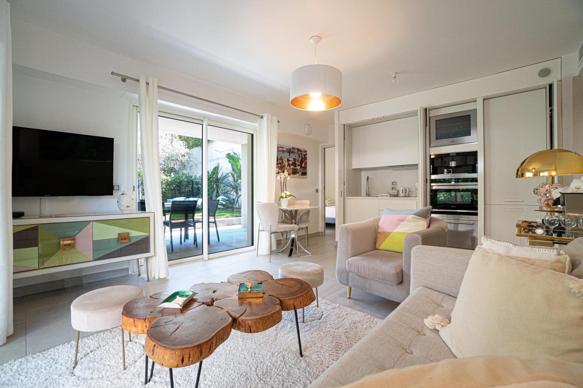 Apartment Exceptionnel, Exclusive Resort, Jardin 130m2 *