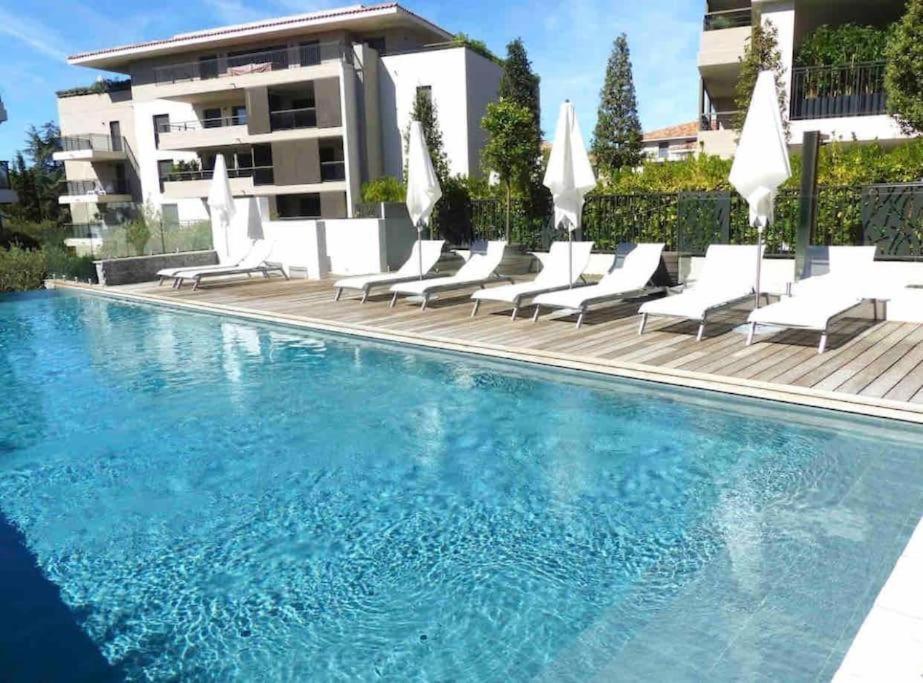 Apartment Exceptionnel, Exclusive Resort, Jardin 130m2