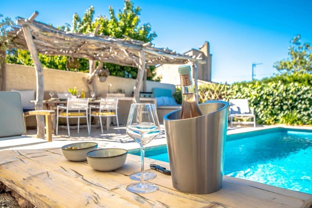 Maison Avec Piscine Entree De