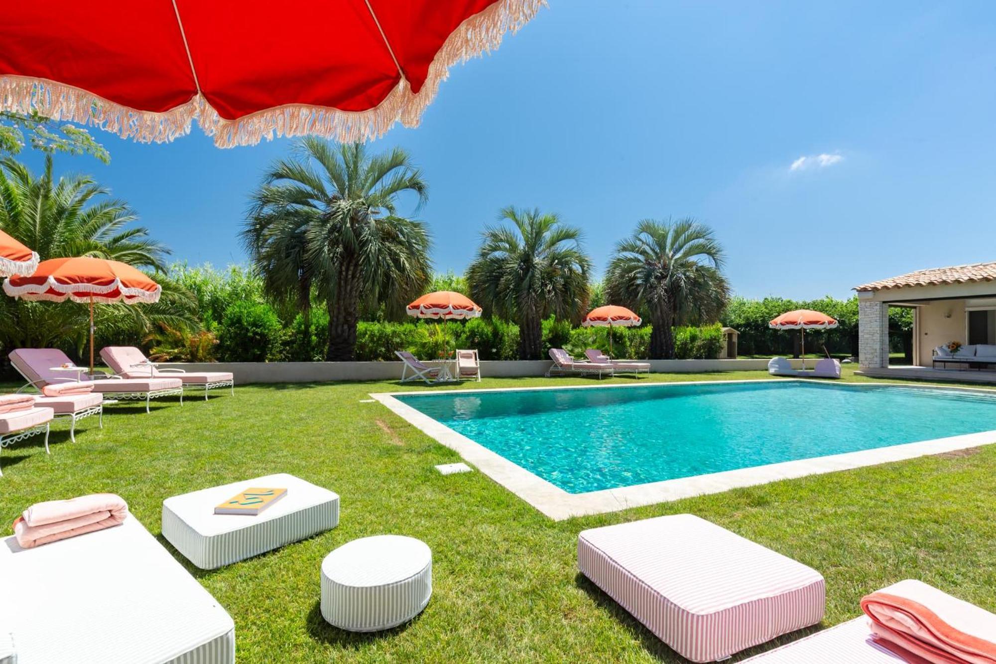 Utopia Villa *