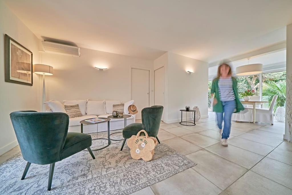 Holiday home House 3 Bedrooms-3 Bathrooms-swimming Pool-tennis