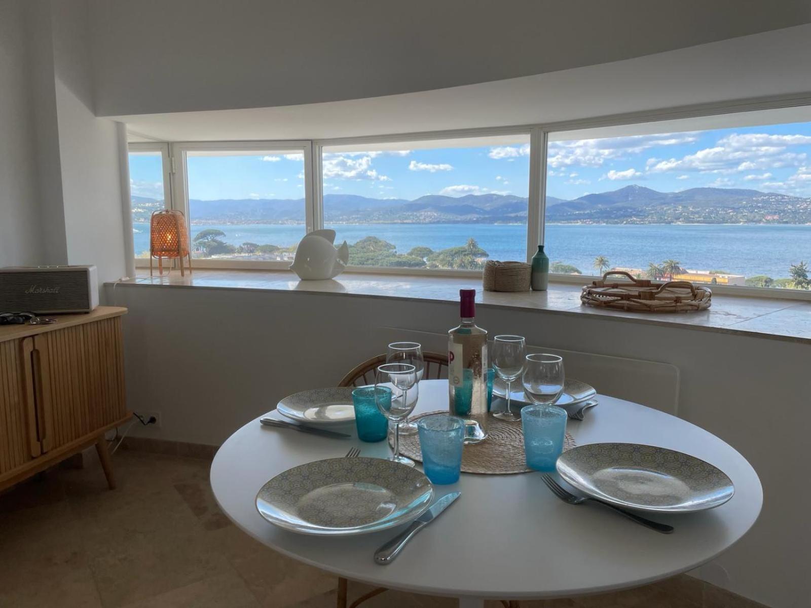 Standing, Vue Golfe Avec Parking Gratuit Apartamento