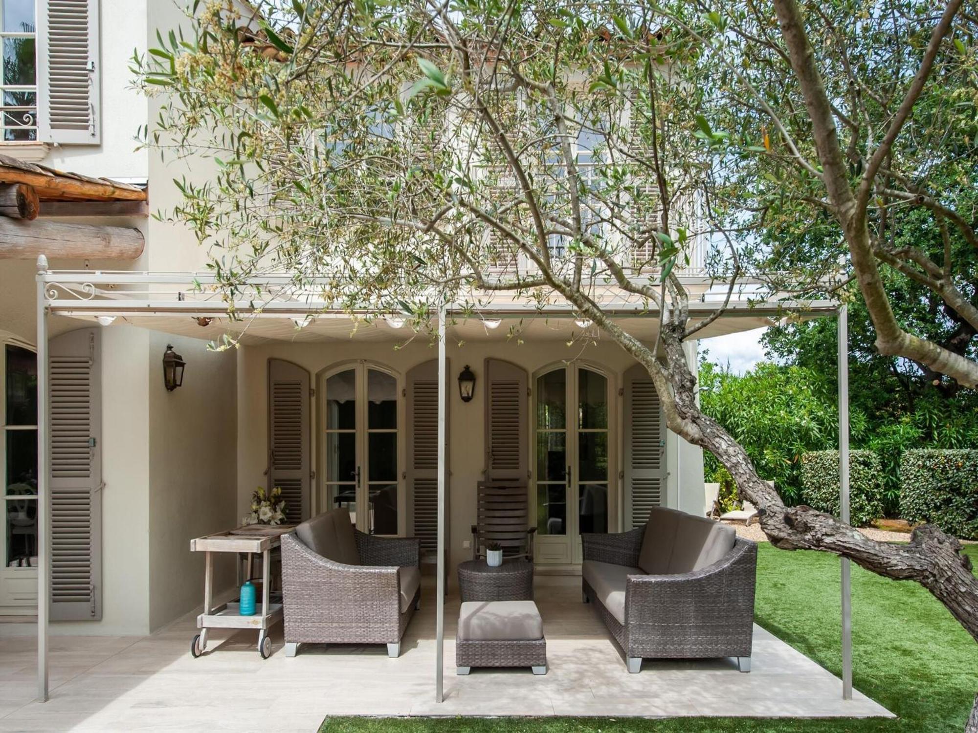 Modern With Private Pool Pousada
