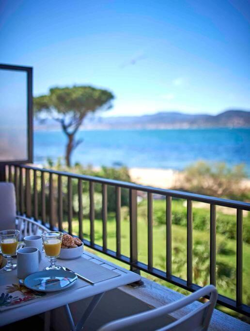 Apartment By The - Beautiful 2 Bedrooms - - Sea View - Garage Saint-Tropez