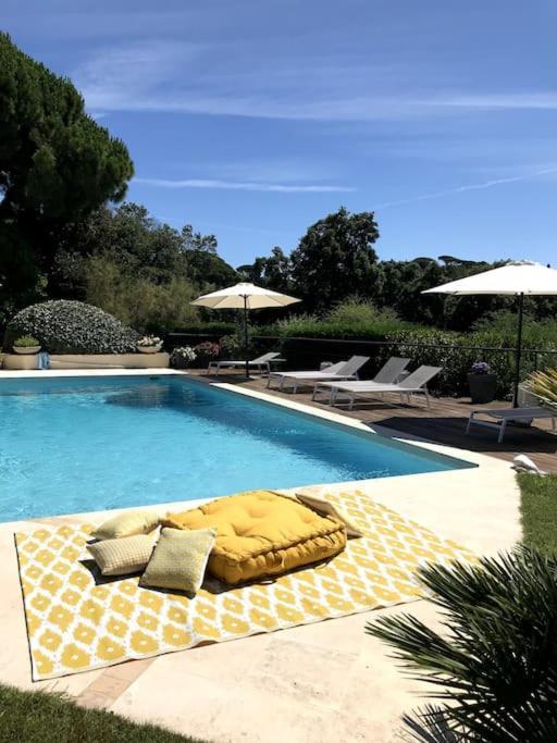 De Plein Pied Pour 8 Personnes A Gassin Saint-Tropez