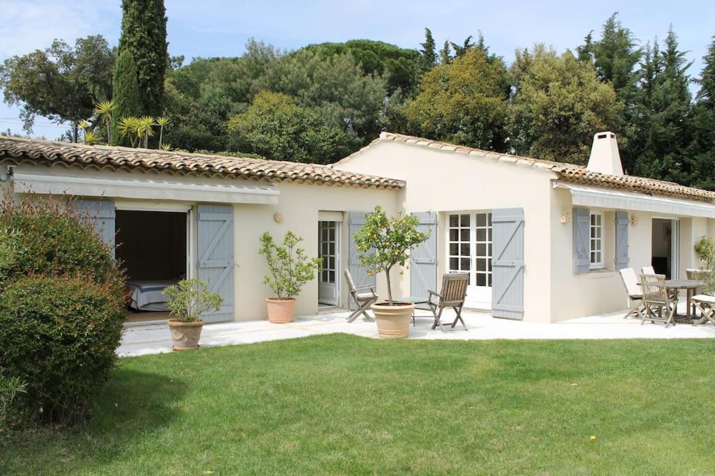 De Plein Pied Pour 8 Personnes A Gassin Villa