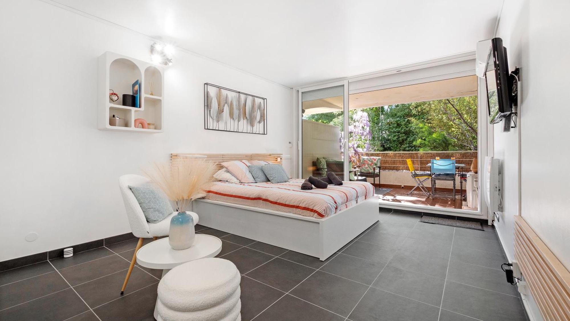 Nouveau 2+2 Renove Tropez Appartement