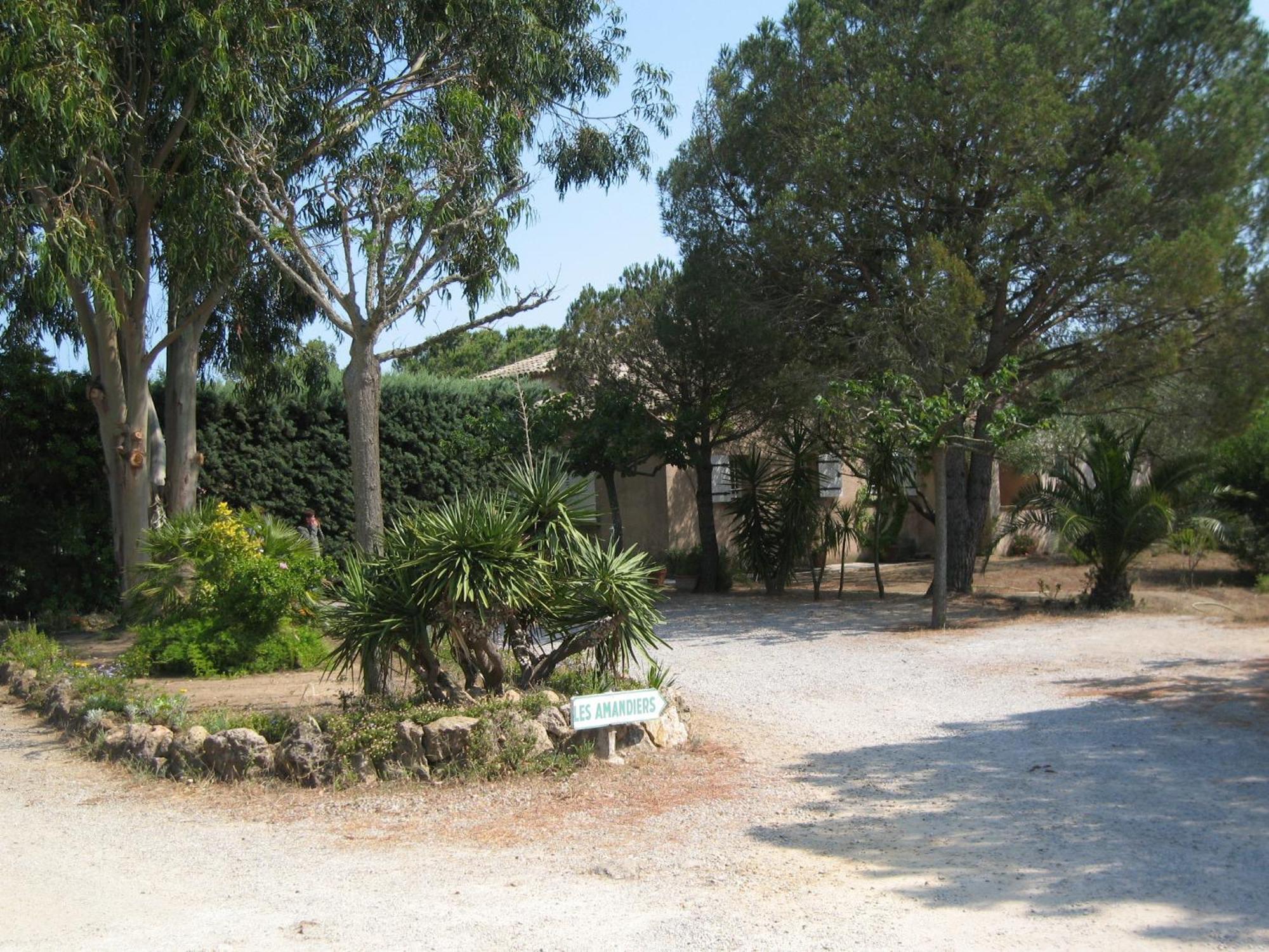 Casa de hóspedes D'hotes Les Amandiers