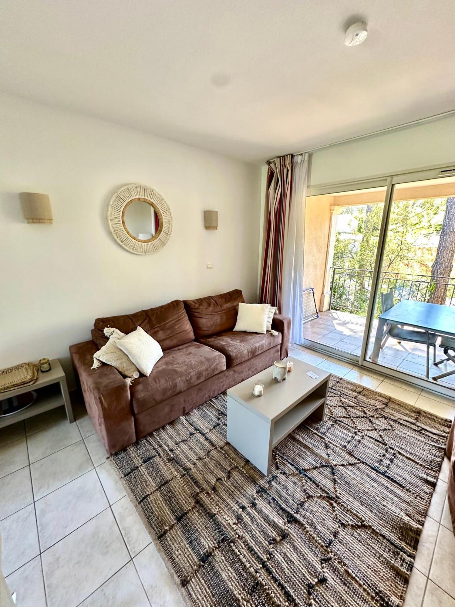 Apartment En Avec Piscine Saint-Tropez