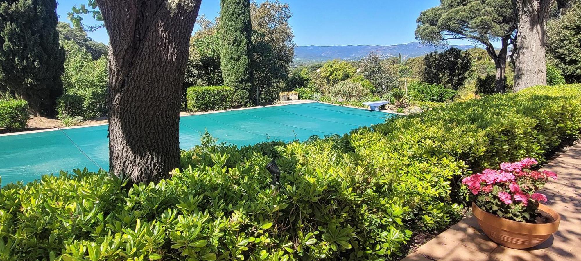 Aux Portes De Saint-Tropez
