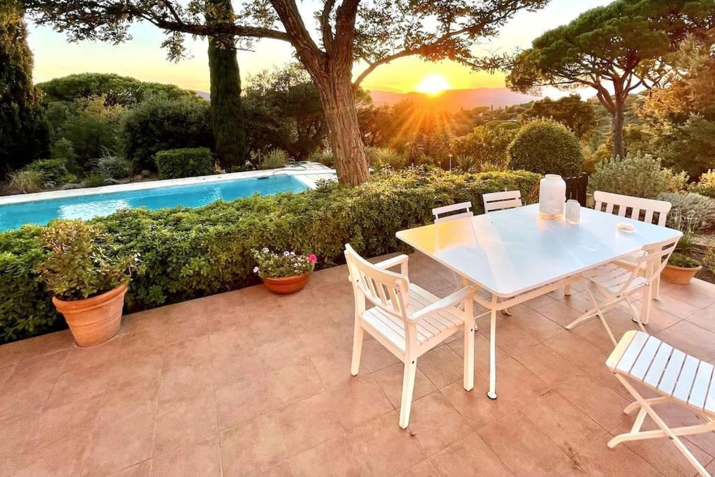 Villa Aux Portes De *