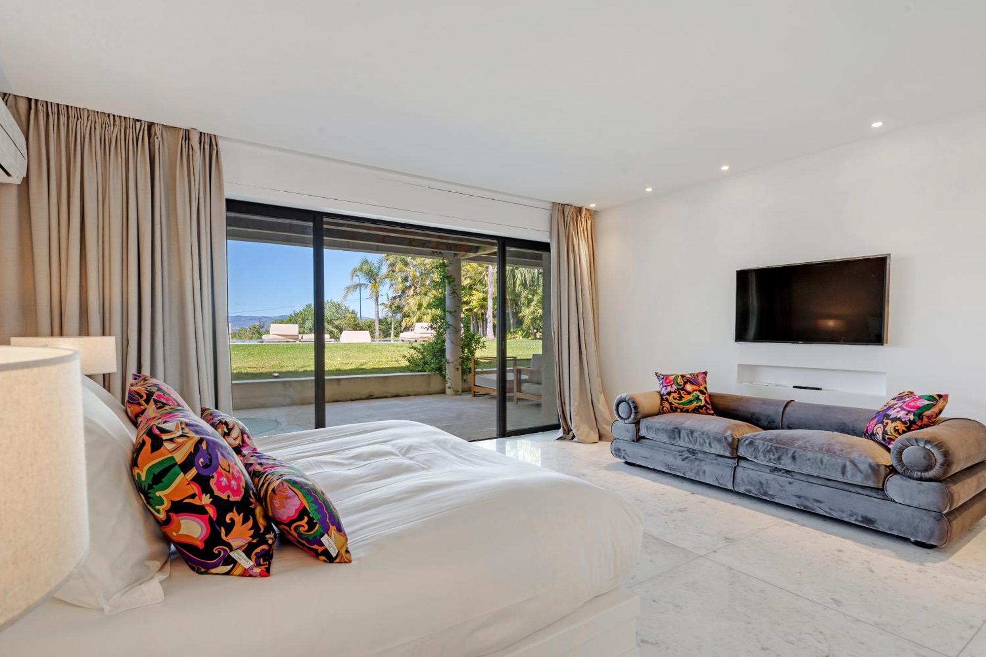 Ocean Whisper Villa
