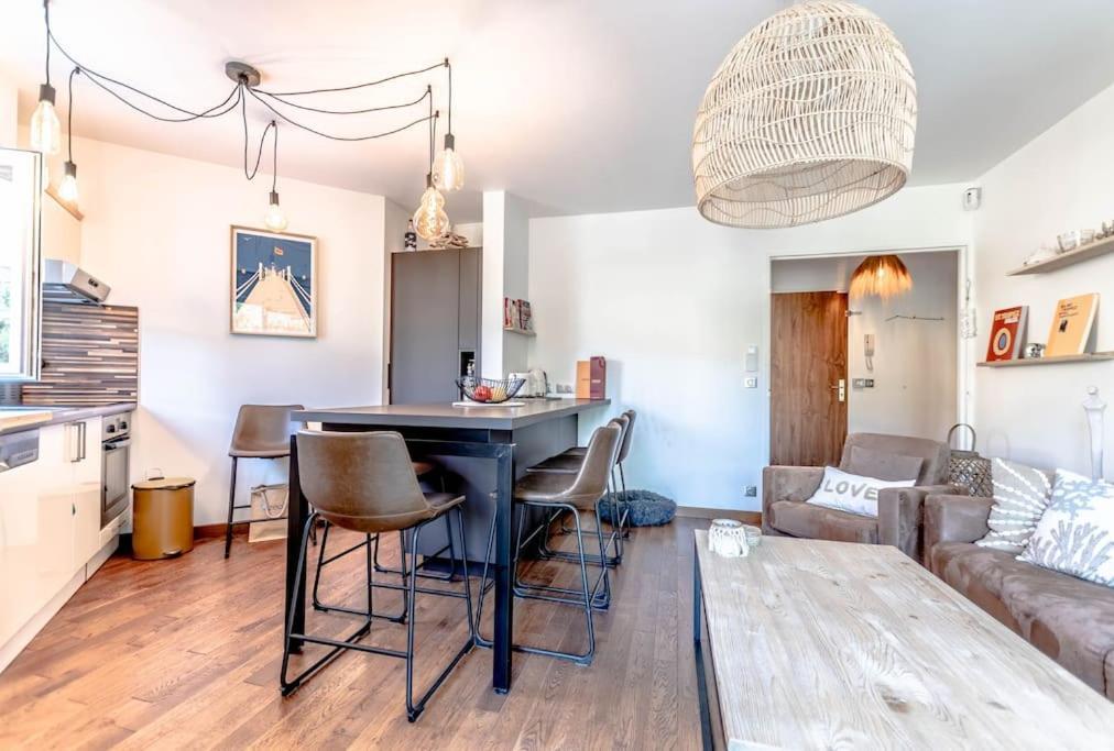 Apartamento Anais De Saint-tropez, Bel Appartement, Avec Piscine Et Jardin, Au Coeur De Tropez *