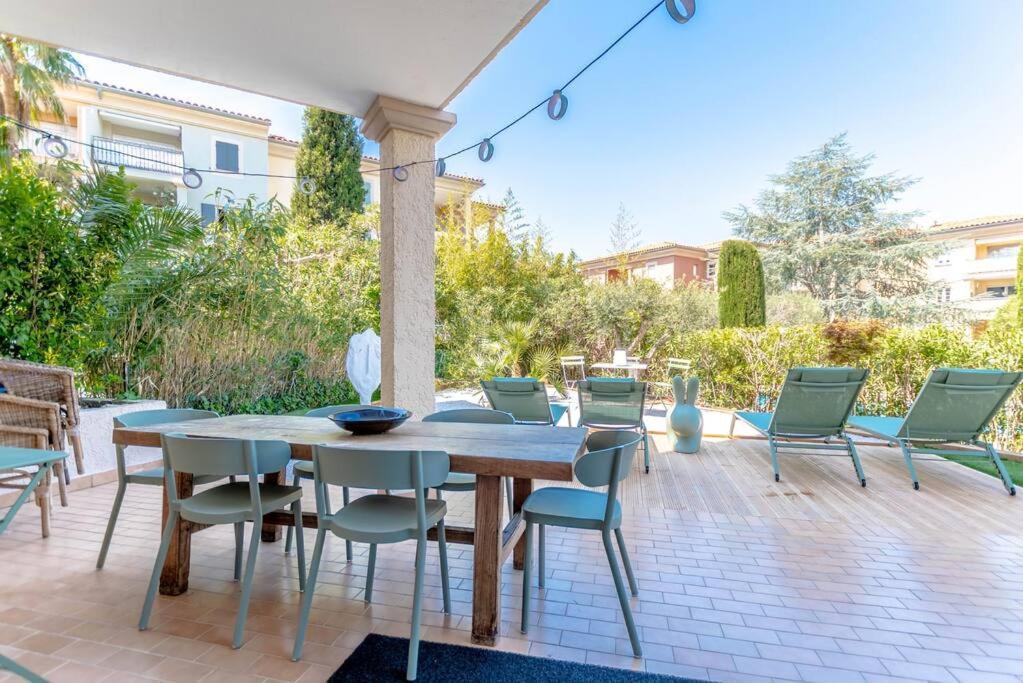 Anais De Saint-tropez, Bel Appartement, Avec Piscine Et Jardin, Au Coeur De Tropez Apartamento Saint-Tropez